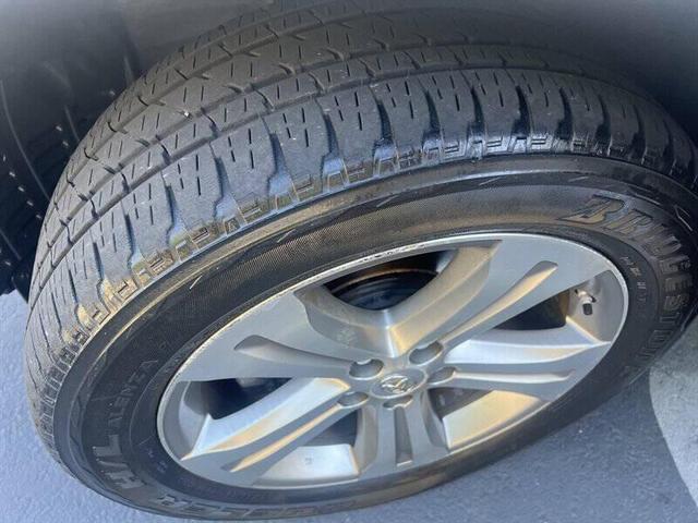 Photo of 2009 Blizzard Pearl Toyota Highlander