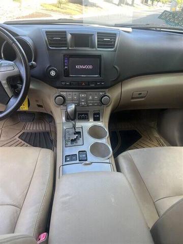 Photo of 2009 Blizzard Pearl Toyota Highlander