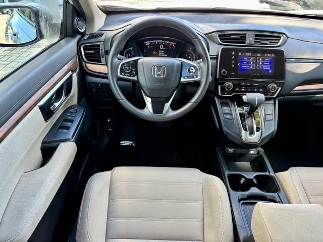 Photo of 2022 Platinum White Pearl Honda CR-V