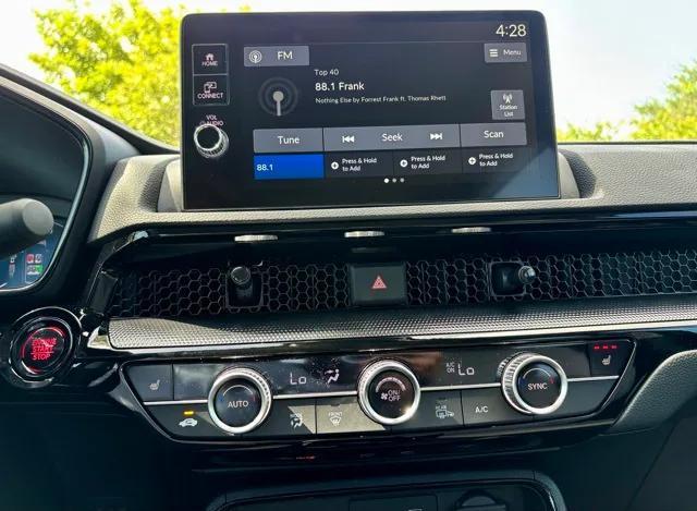 Photo of 2026 Crystal Black Honda CR-V