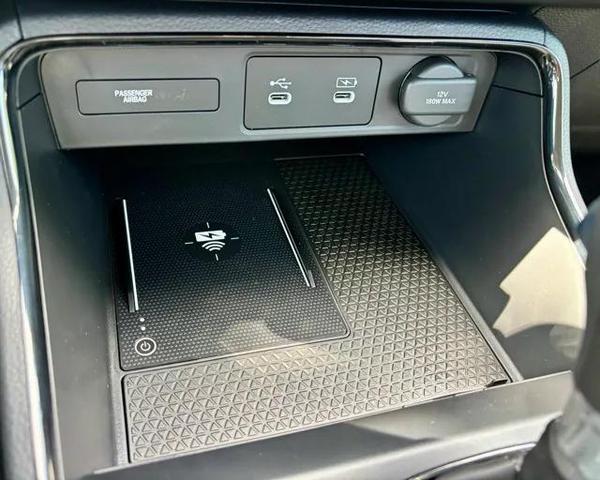 Photo of 2026 Crystal Black Honda CR-V