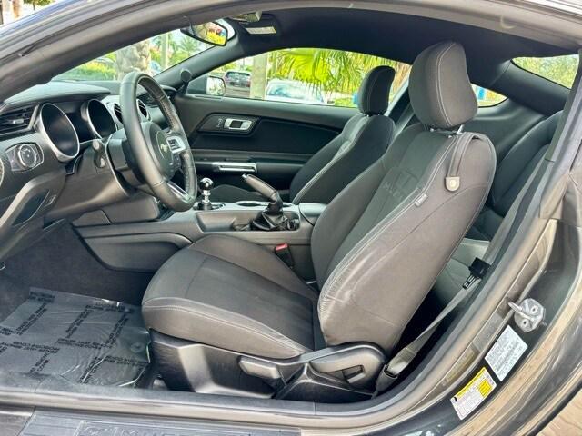 Photo of 2020 Magnetic Metallic Ford Mustang