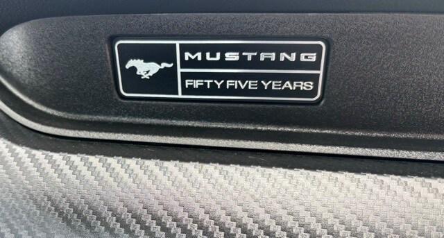 Photo of 2020 Magnetic Metallic Ford Mustang