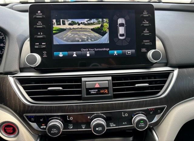Photo of 2022 Platinum White Pearl Honda Accord
