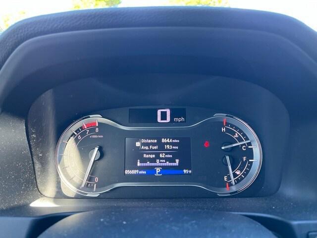 Photo of 2016 White Diamond Pearl Honda Pilot