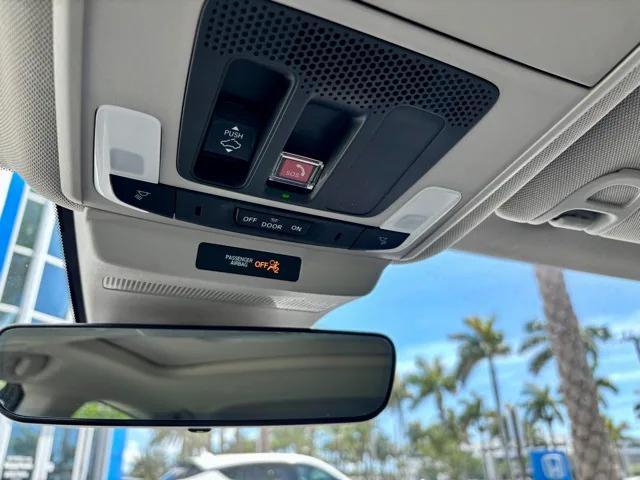 Photo of 2023 Lunar Silver Honda Accord Hybrid