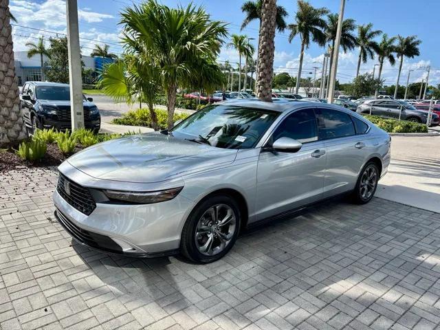 Photo of 2024 Solar Silver Honda Accord Hybrid