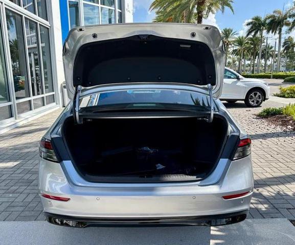 Photo of 2024 Solar Silver Honda Accord Hybrid