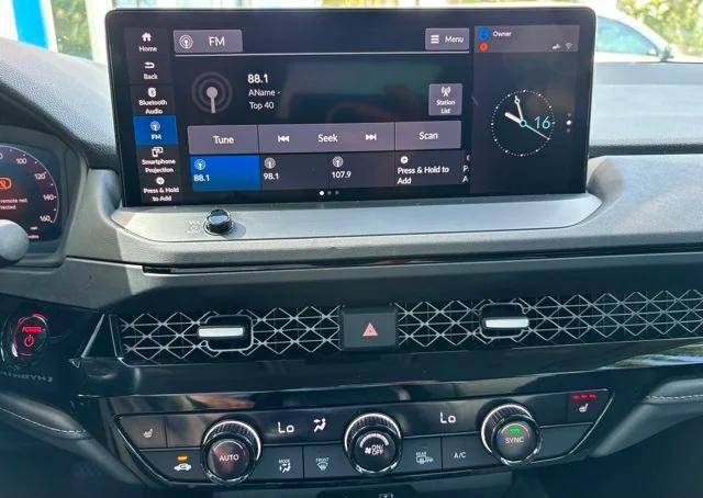 Photo of 2024 Solar Silver Honda Accord Hybrid