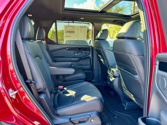 Photo of 2025 Radiant Red Honda Pilot