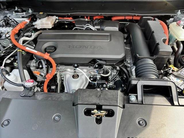 Photo of 2025 Solar Silver Honda CR-V Hybrid