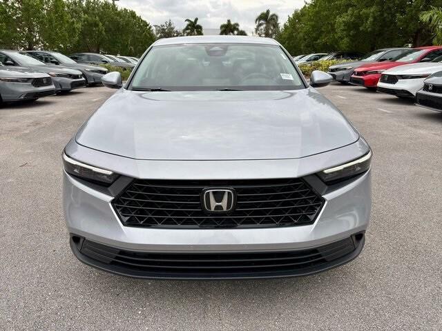 Photo of 2025 Solar Silver Honda Accord