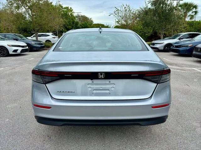 Photo of 2025 Solar Silver Honda Accord