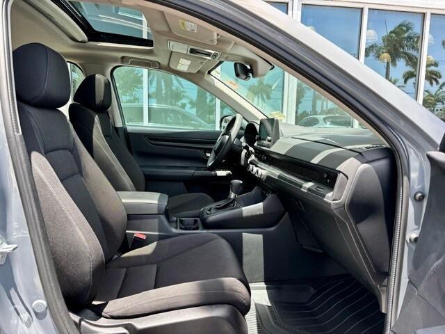 Photo of 2023 Gray Honda CR-V