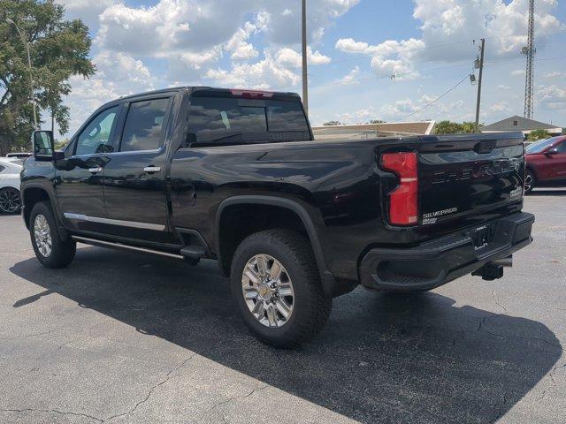 Photo of 2025 Black Chevrolet Silverado 2500