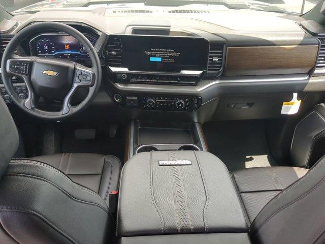 Photo of 2025 Black Chevrolet Silverado 2500