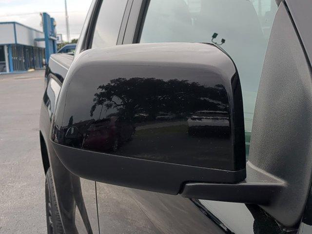 Photo of 2022 Onyx Black GMC Canyon