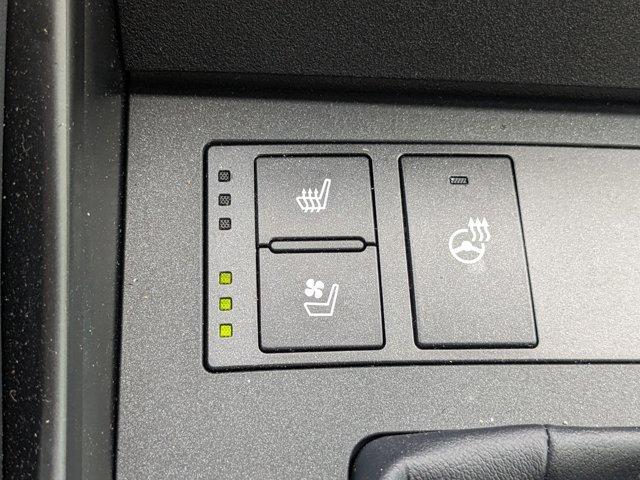 Photo of 2022 Ultra White Lexus IS 350