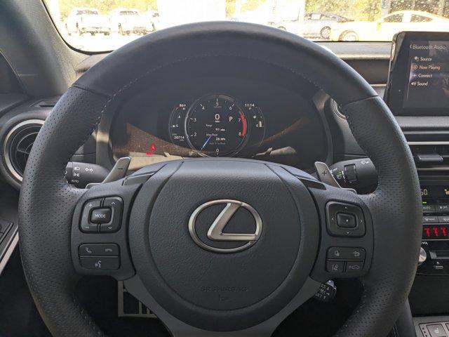 Photo of 2022 Ultra White Lexus IS 350