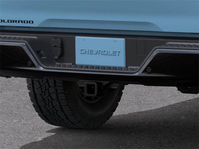 Photo of 2026 Snowdrift Metallic Chevrolet Colorado