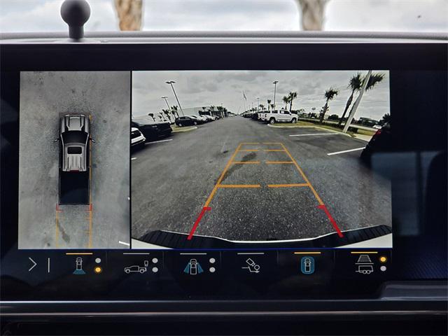 Photo of 2024 Summit White Chevrolet Silverado 2500