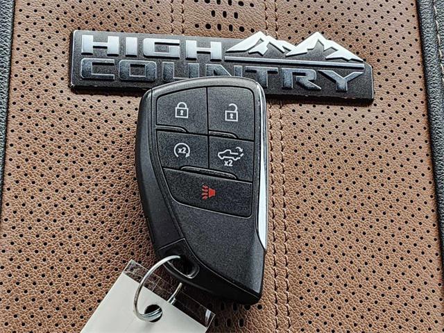 Photo of 2024 Summit White Chevrolet Silverado 2500