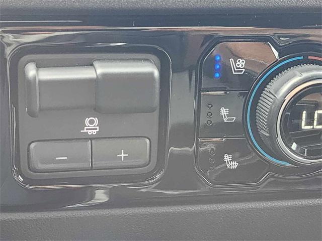 Photo of 2024 Summit White Chevrolet Silverado 2500