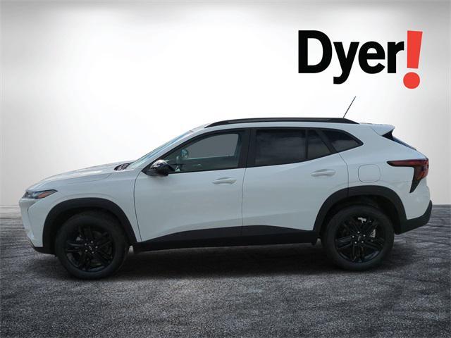Photo of 2025 Summit White Chevrolet Trax