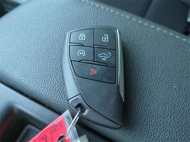 Photo of 2022 Northsky Blue Metallic Chevrolet Silverado 1500