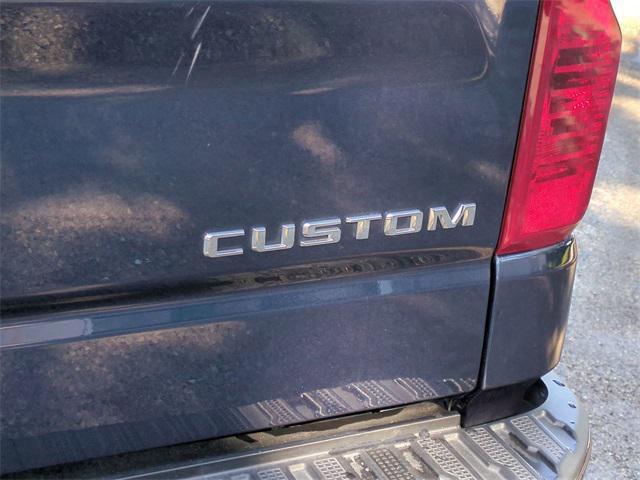 Photo of 2022 Northsky Blue Metallic Chevrolet Silverado 1500