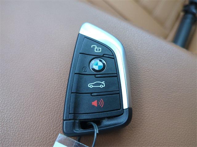 Photo of 2021 Alpine White BMW X3