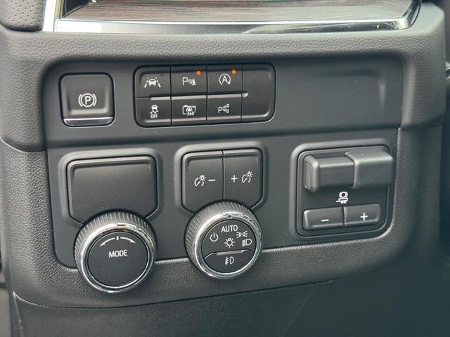 Photo of 2025 Black Chevrolet Tahoe