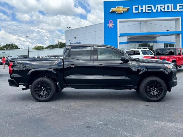Photo of 2026 Black Chevrolet Colorado