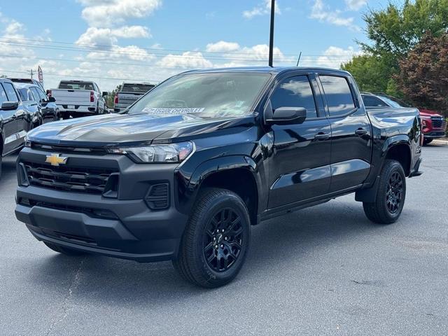 Photo of 2026 Black Chevrolet Colorado