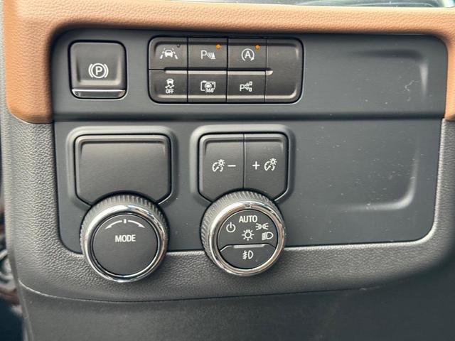 Photo of 2025 Black Chevrolet Tahoe