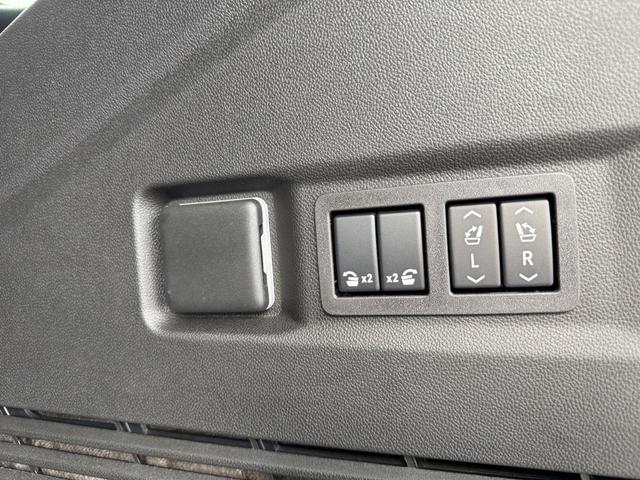Photo of 2025 Black Chevrolet Tahoe