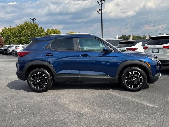 Photo of 2022 Blue Glow Metallic Chevrolet Trailblazer