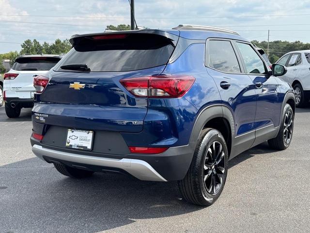 Photo of 2022 Blue Glow Metallic Chevrolet Trailblazer
