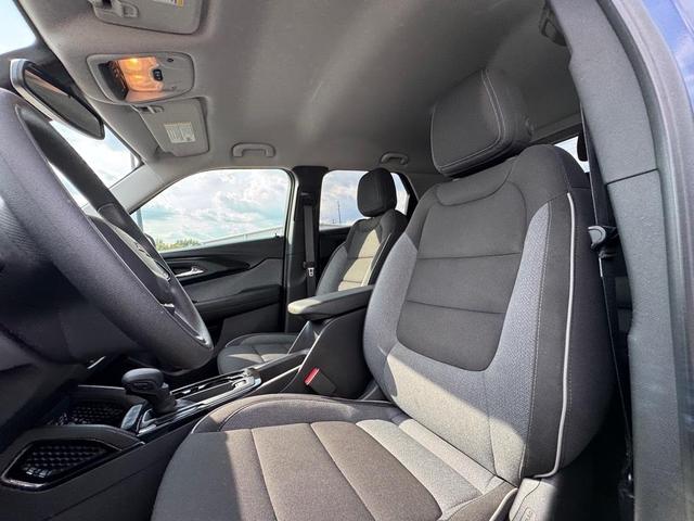 Photo of 2022 Blue Glow Metallic Chevrolet Trailblazer
