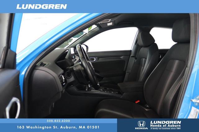 Photo of 2022 Boost Blue Pearl Honda Civic