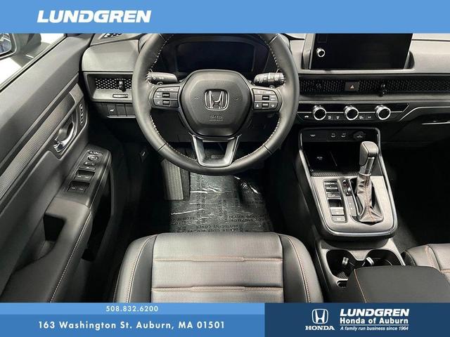 Photo of 2026 Silver Honda CR-V Hybrid