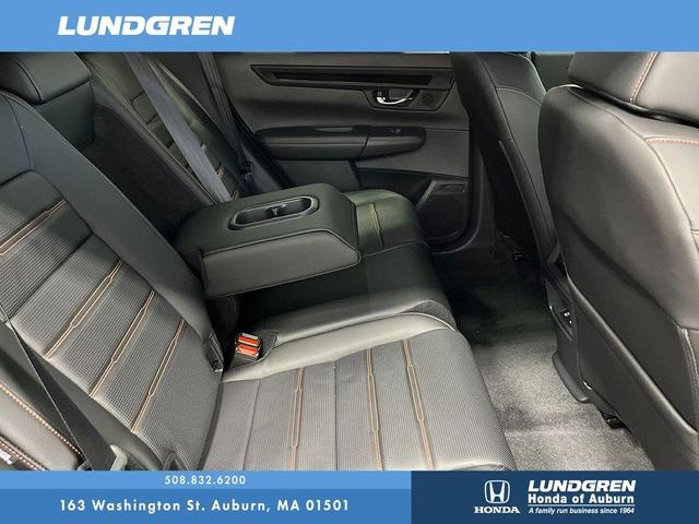 Photo of 2026 Silver Honda CR-V Hybrid