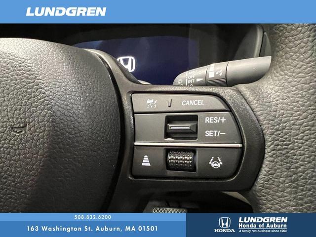 Photo of 2025 Platinum White Pearl Honda Accord