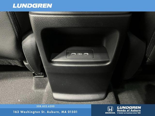 Photo of 2026 Meteorite Honda CR-V