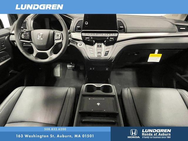 Photo of 2026 Crystal Black Honda Odyssey
