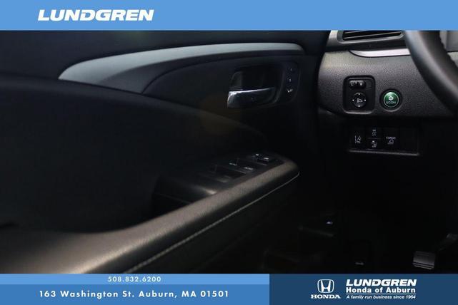 Photo of 2021 Crystal Black Pearl Honda Ridgeline