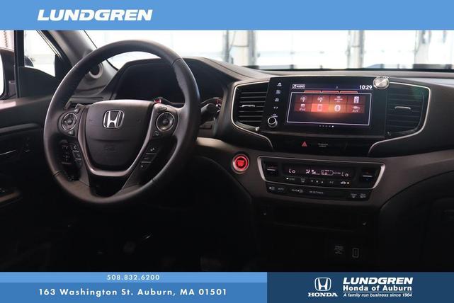 Photo of 2021 Crystal Black Pearl Honda Ridgeline