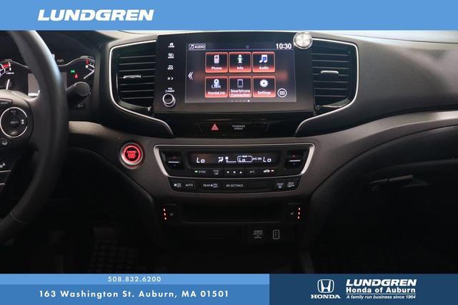 Photo of 2021 Crystal Black Pearl Honda Ridgeline