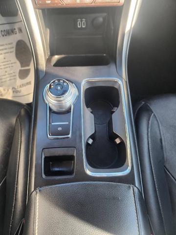 Photo of 2019 Blue Ford Fusion