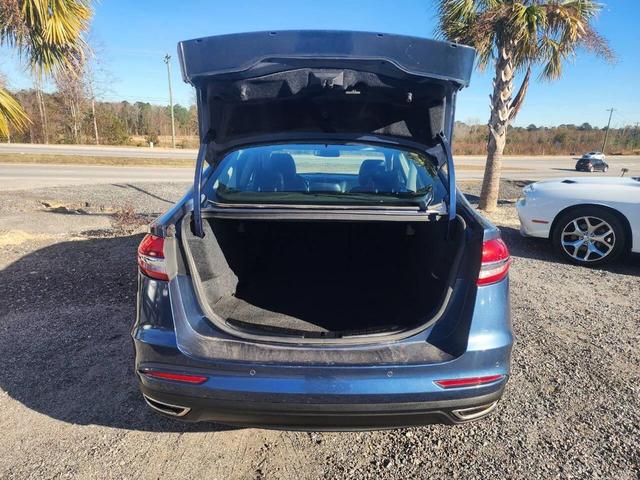 Photo of 2019 Blue Ford Fusion